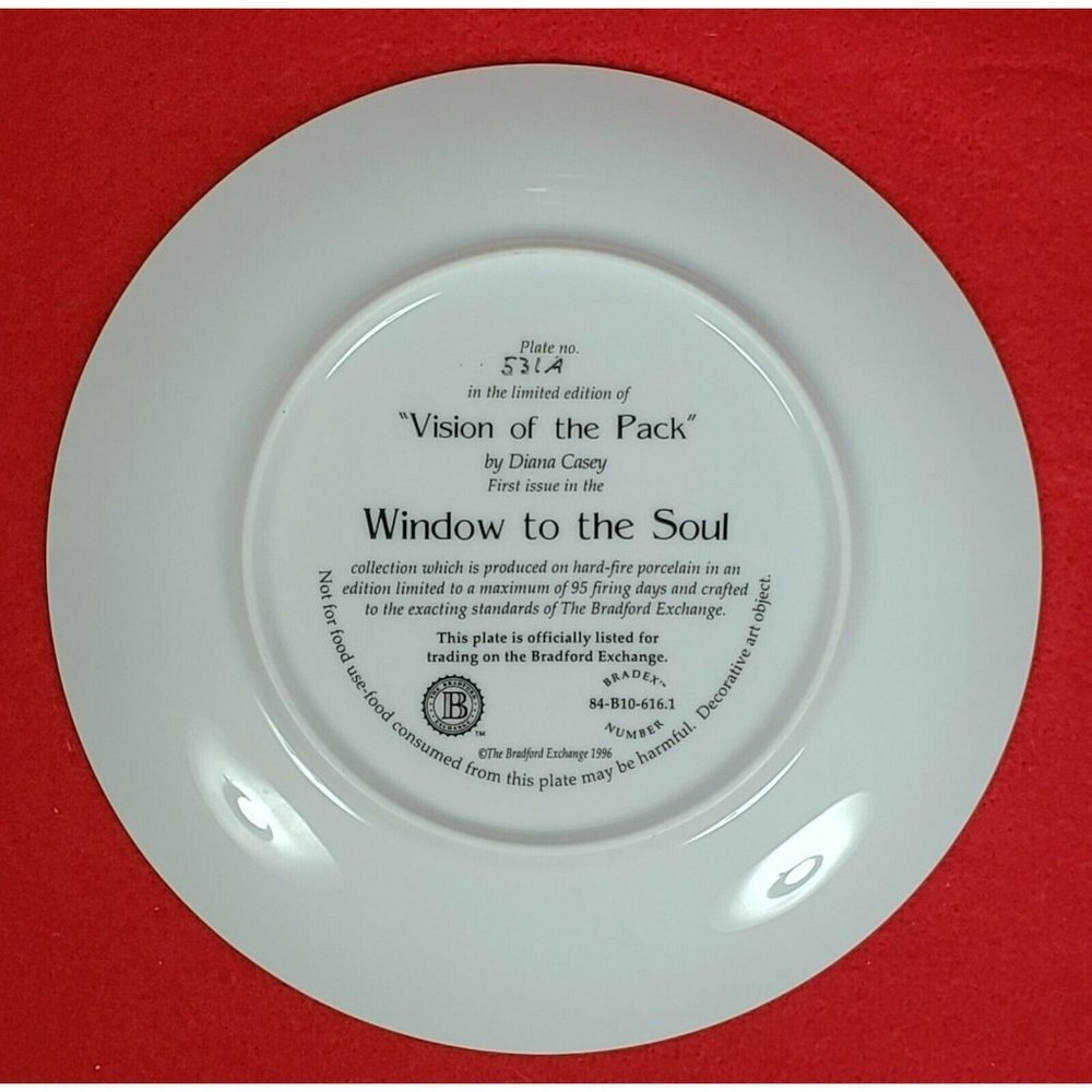 Visions of the Pack Collectors Plate "Window‎ to the Soul" by Bradford MIB+COA - Picture 2 of 3